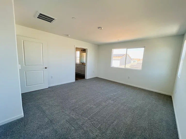 2040 Quartz Cove Way — Photo 39