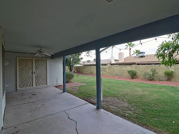 4th image of 7357 W Sunnyside Dr