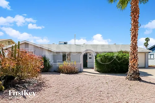 3733 E Eugie Ave Photo 1