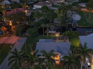 6075 Island Park Ct, Fort Myers, FL 33908
