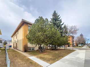 SandStone 124th - 12403 117th, Edmonton, AB T5M 3G6