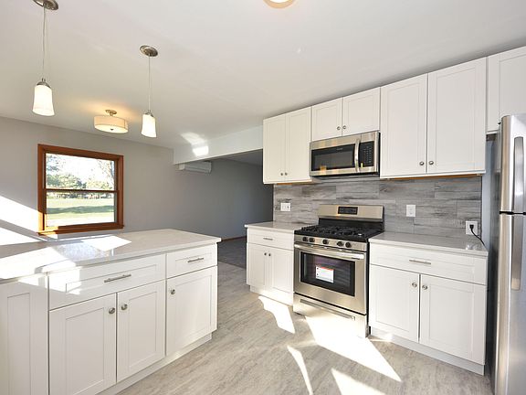 3rd image of 4371 N 99th St