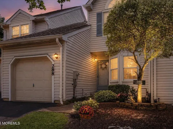 288 Century Way, Manalapan, NJ 07726