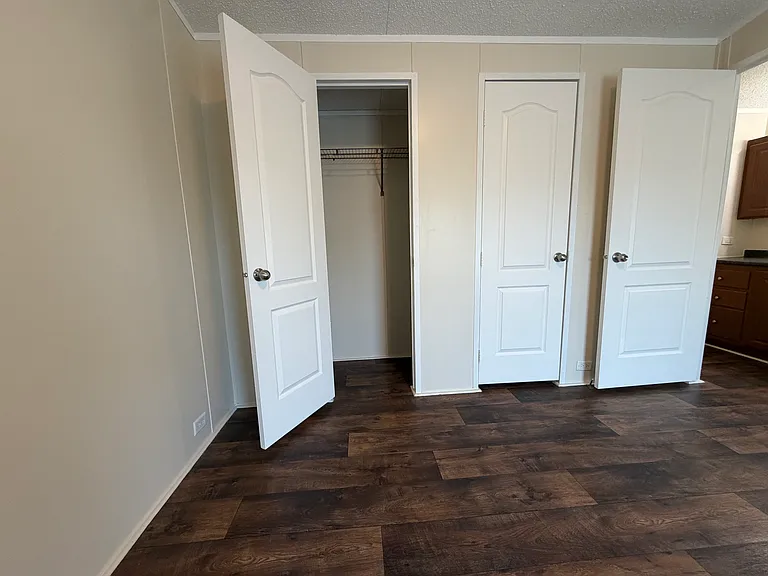 709 N Collins Fwy #129 — Photo 10