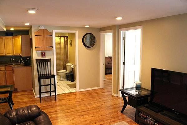 1st image of 2321 W Waveland Ave #G
