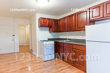 Rented by Chartwell Manhattan Realty