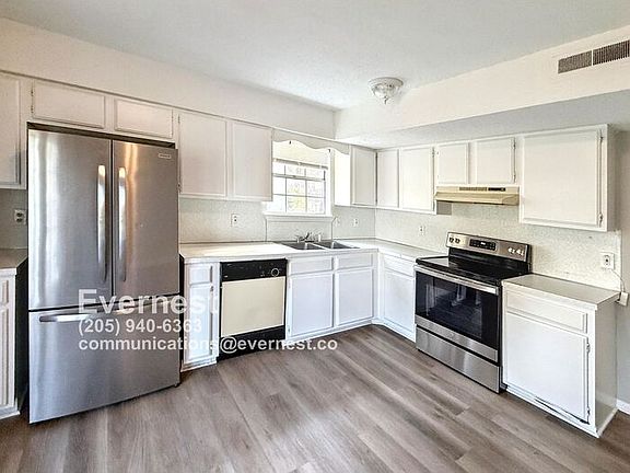 2nd image of 1726 6th Place Cir NW