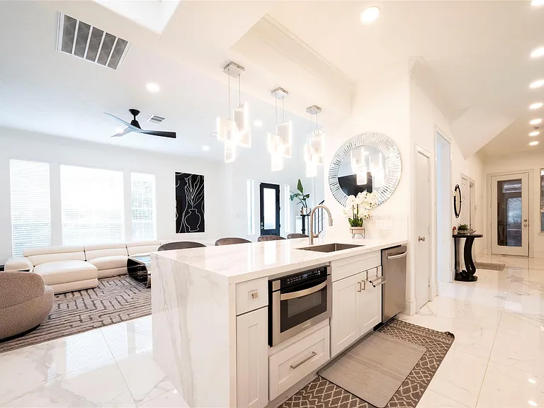 4744 Post Oak Timber Dr #39 — Photo 10