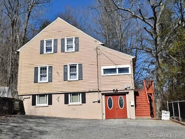 151 Hinsdale Avenue, Winchester, CT 06098