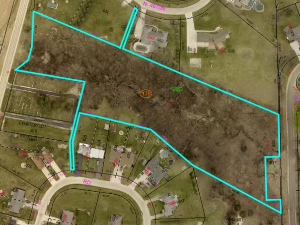 E 2351st Rd, Somonauk, IL 60552