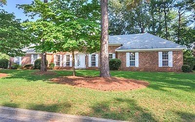 1st image of 542 Oak Brook Dr