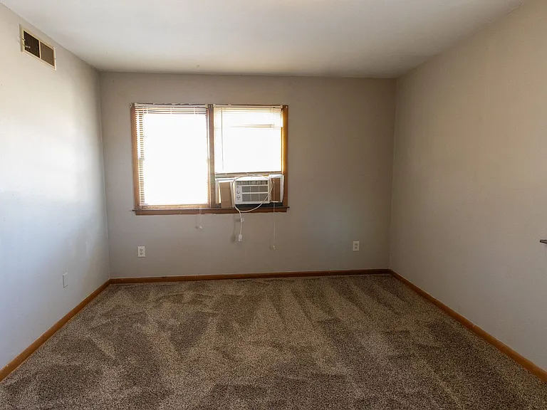 2800 Fair Haven Dr — Photo 7
