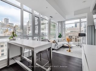 30 Nelson St #1602, Toronto, ON M5V 0H5