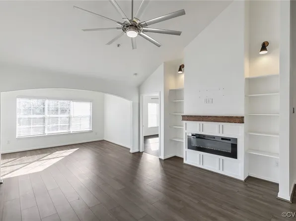 724 Bristol Village Dr APT 308, Midlothian, VA 23114