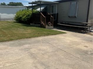 1056 7th St #BHR, Okeechobee, FL 34974