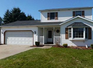 2130 Bernwood Dr, Erie, PA