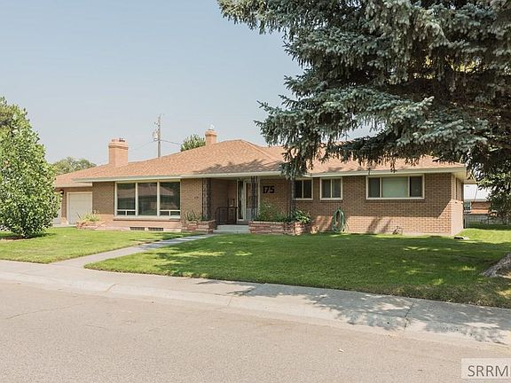 4th image of 175 Marjacq Ave