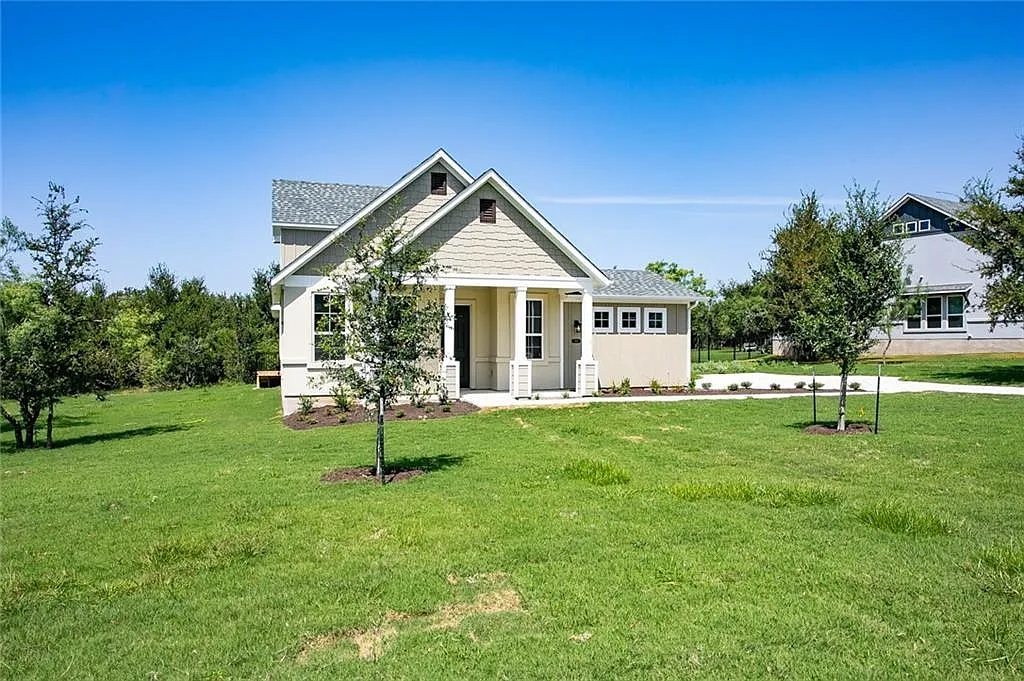 3 bed, 3.0 bath, 2391 sqft, $2,499 — Photo 1