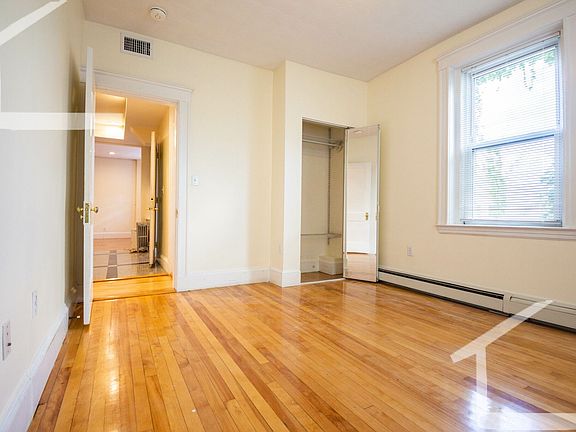 5th image of 45 Babcock St #3