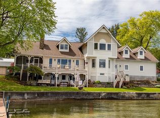 4425 Blue Heron Dr, Geneseo, NY 14454