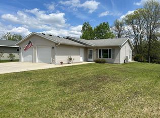 909 Oak St, Alexandria, MN 56308