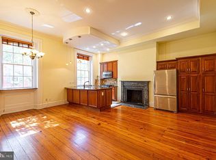 1207 Spruce St APT 201, Philadelphia, PA 19107
