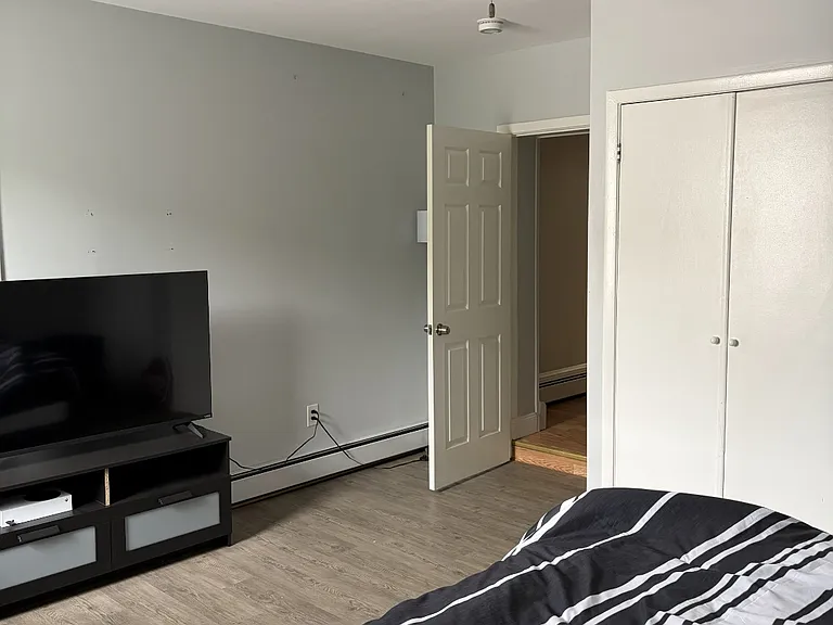 205 Malvern St #2 — Photo 11