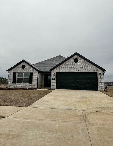 1st image of 549 S Grace Ln