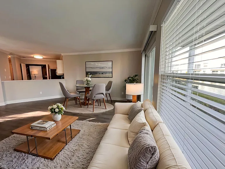 2536 Woodgate Blvd #107 — Photo 5