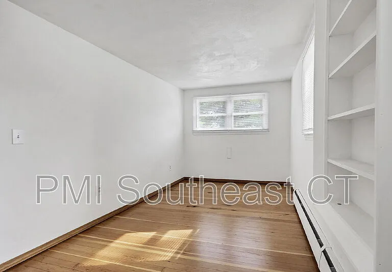 51 Lake Ave — Photo 17