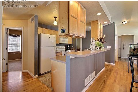 5th image of 4221 Phlox Ln