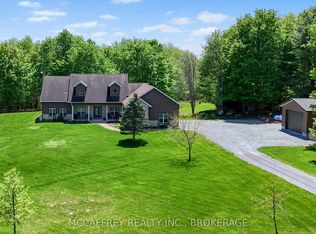5638 Battersea Rd, South Frontenac, ON K0H 1X0