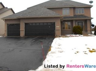 14215 46th Pl N, Plymouth, MN 55446