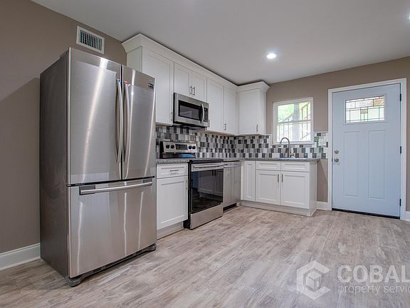 2nd image of 2331 Peachwood Cir NE #1