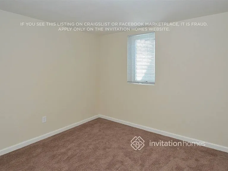 5524 Elkhart St — Photo 13