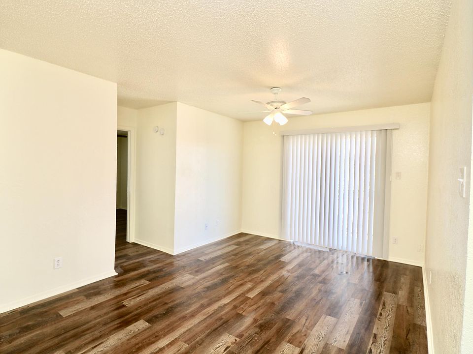 1st image of 8035 Cambridge Cir