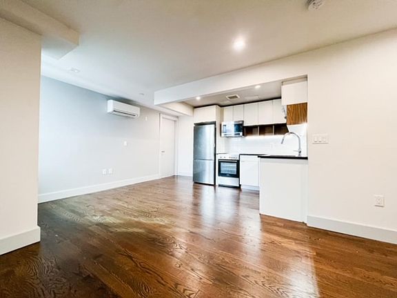 4th image of 298 Ellery St #3B