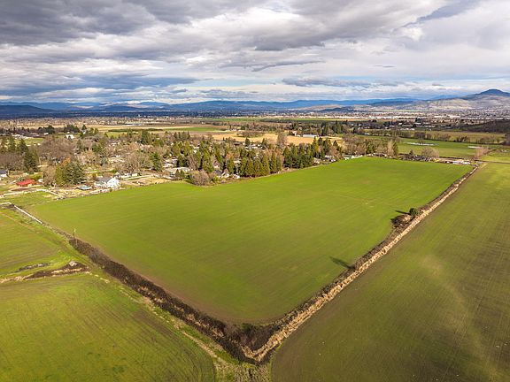 2nd image of 0 Lapine Ave