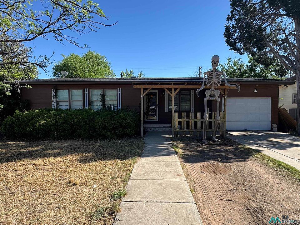 1st image of 719 W Avenue I