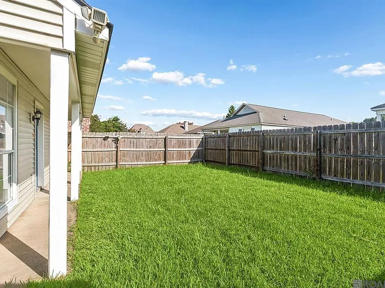 3325 Myrtle Grove Dr — Photo 12