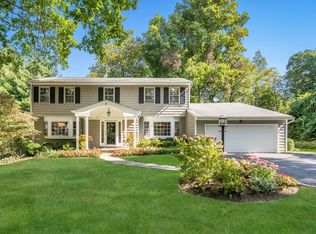 11 Greenville Rd, Scarsdale, NY 10583