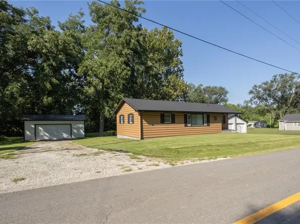 507 Commercial St, Forest City, MO 64451