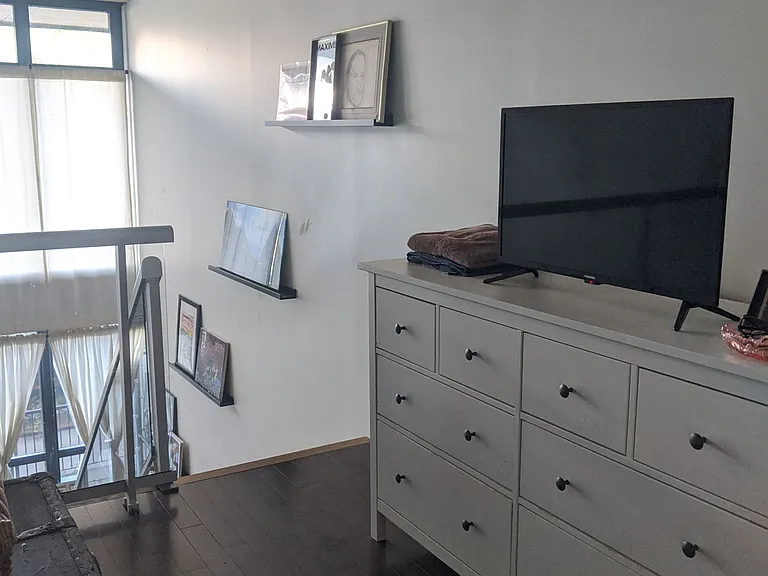 369 Sorauren Ave #105 — Photo 17