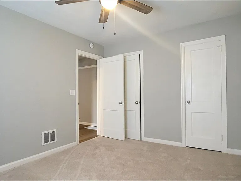 Fairborn - 219-237 East Xenia — Photo 10