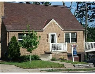 3756 Greensburg Pike photo 1