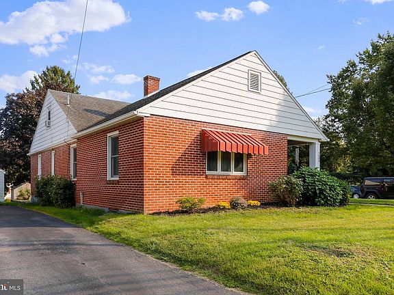 3rd image of 1600 Scotland Ave