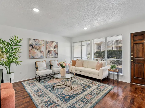 6910 Hart Ln APT 203, Austin, TX 78731