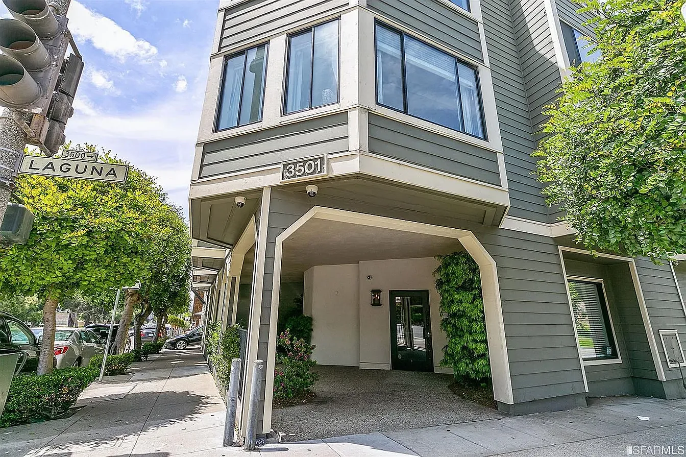 Studio, 533 sqft, $4,150 — Photo 1