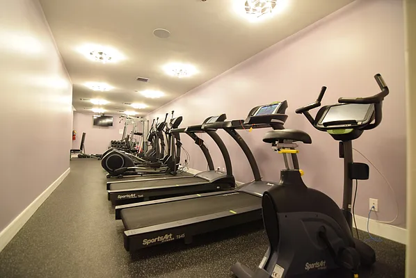 Rented by Safdie Realty Group | media 51