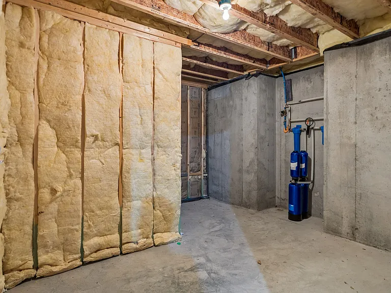 706 Pennines Cir — Photo 34